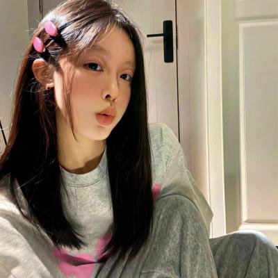 蜜丝炸弹
